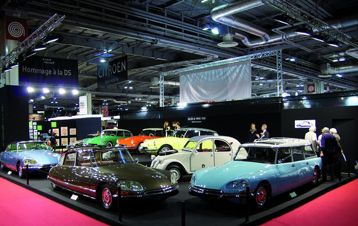 Citroën DS on the 2013 stand, homage to the Citroën DS